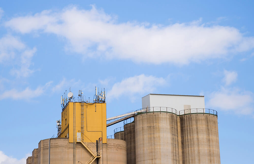 Dry Coolers and Cooling Towers